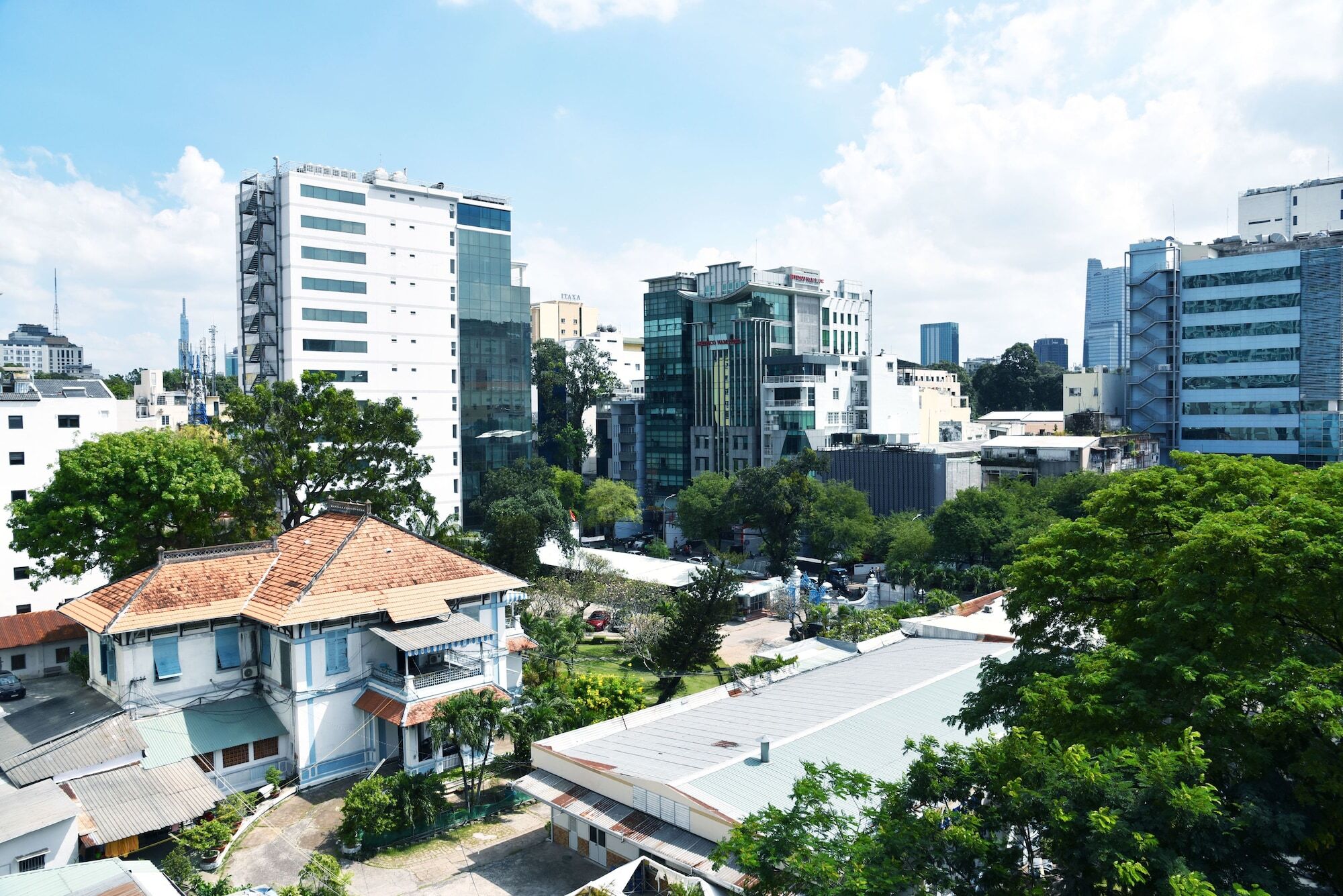 Cozrum Homes Truong Dinh Bandar Ho Chi Minh Luaran gambar